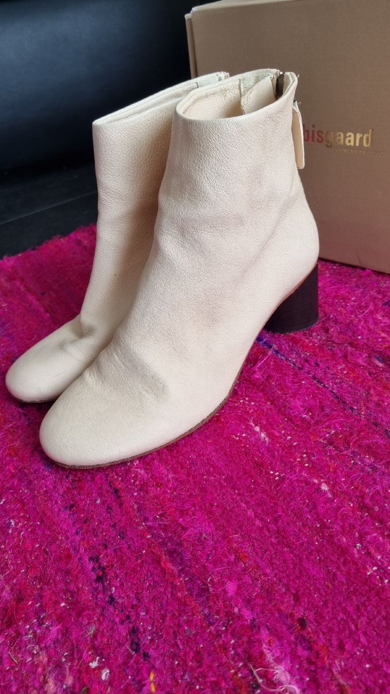 Bisgaard Scarpe da donna: Stiefelette Bisgaard 41 creme – Usato da Bad Zurzach venduto da Mfritzli