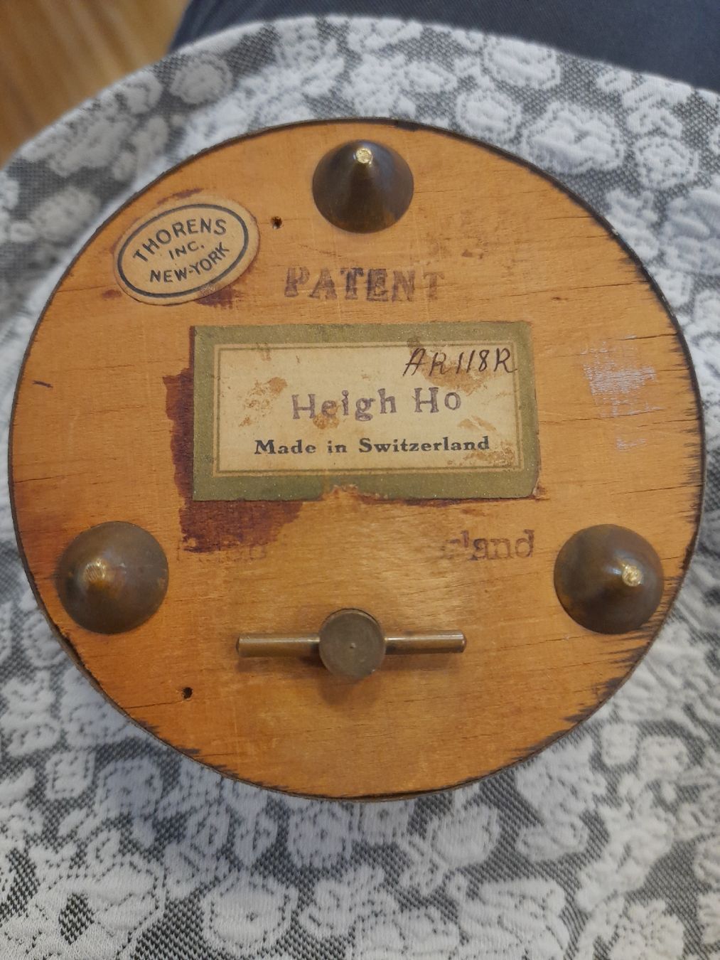 Thorens Spieldosen: Musikdose Thorens 1937/38 Schneewittchen – Gebraucht aus Rüttenen von Ariam11 1