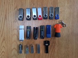 USB-Sticks (mit 16 GB Speicherkapazität) x 18 Stücke