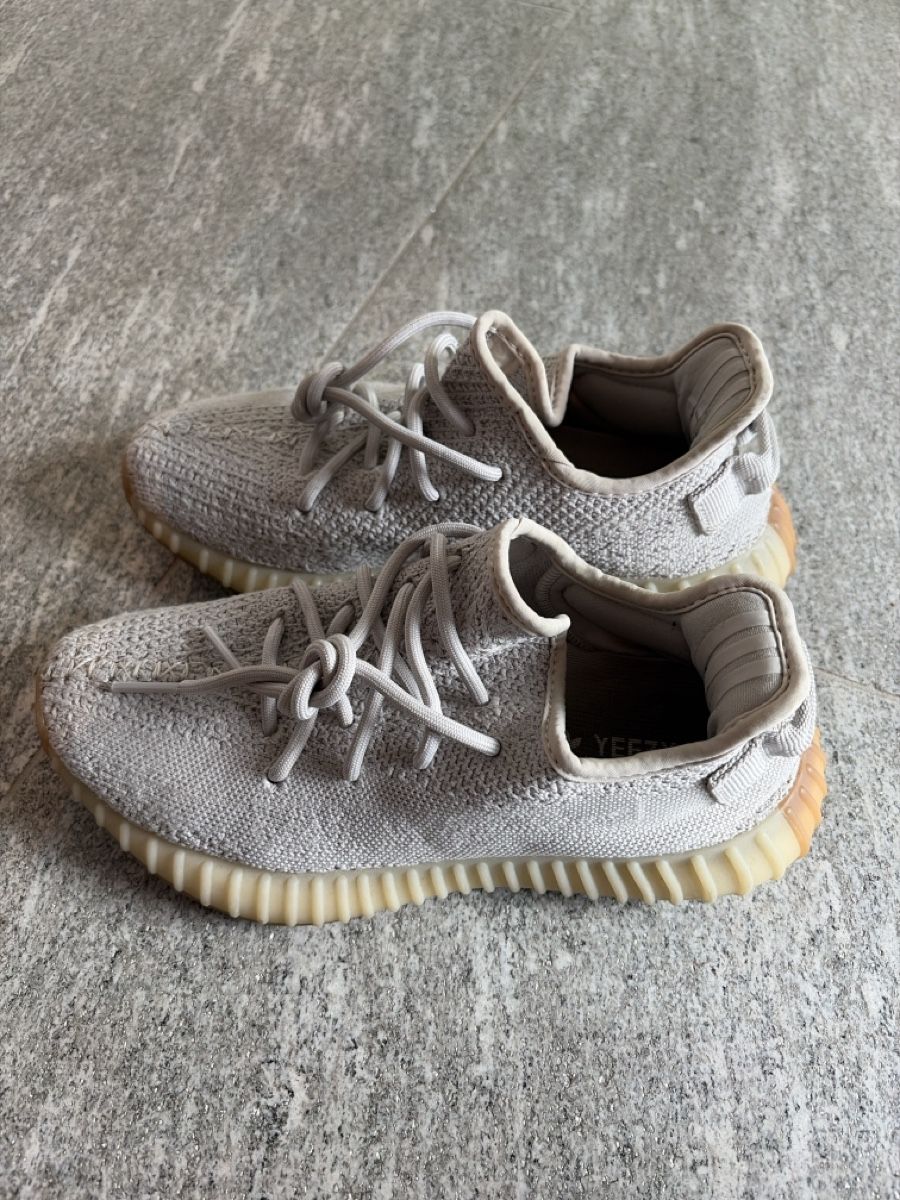 Adidas Scarpe da uomo: Yeezy - 38  – Usato da Davesco-Soragno venduto da Chichijango 1