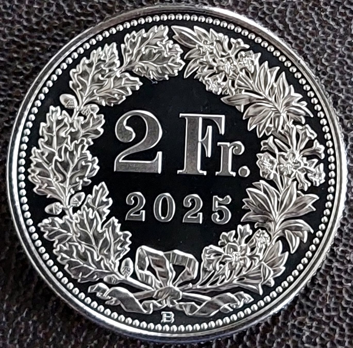 Tutti le monete: 2 Franken 2025 stgl. / aus Münzsatz – Nuovo (secondo la descrizione) da Arch venduto da coinsandmore