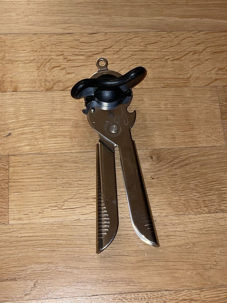 WMF Elettrodomestici da cucina: WMF CAN OPENER – Usato da Basel venduto da aharon.no1