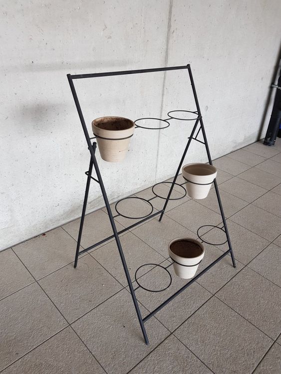 Gestell für Blumentöpfe oder Kräuter Balkon Kaufen auf Ricardo