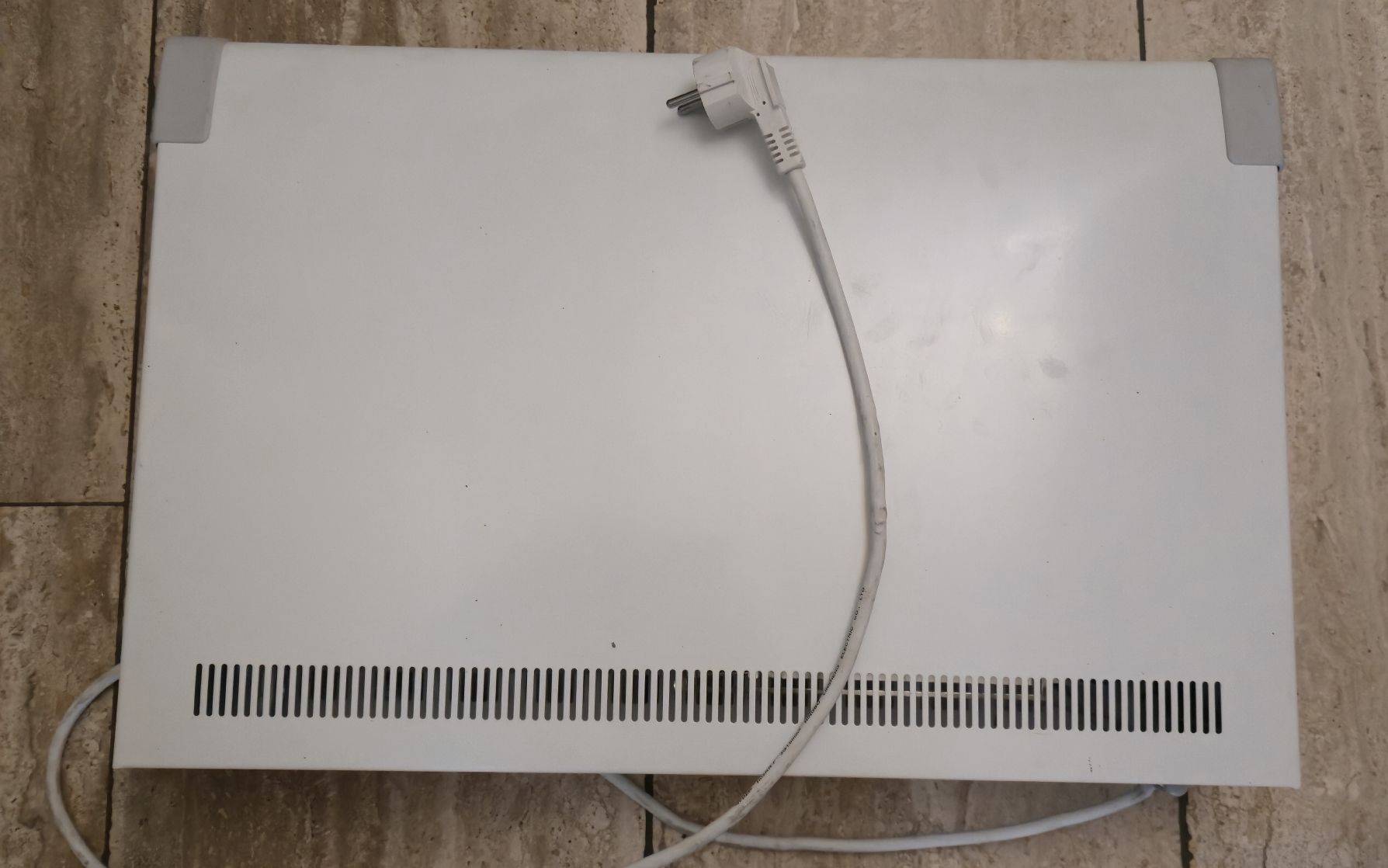 Radiatori: Dimplex DX 520E Radiator, 2.0 kW, Top Zustand – Nuovo (secondo la descrizione) da Frümsen venduto da M.dnaleiw