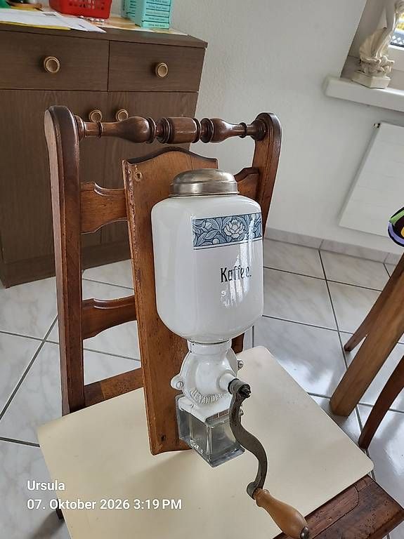 Appareils de cuisine: Kaffeemühle mit Handkurbel – D'occasion à Rüti ZH par poopey 1