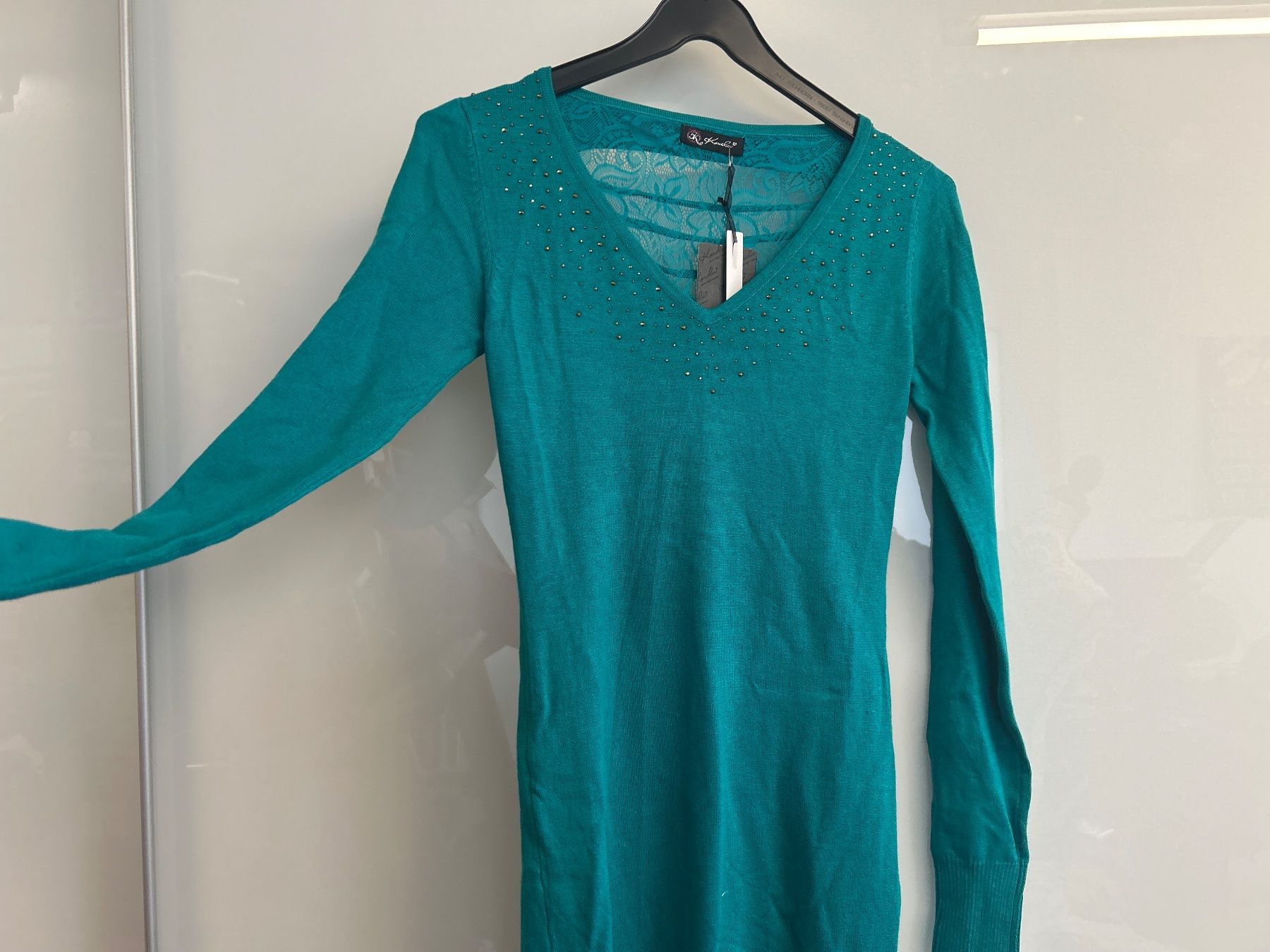 Maglioni & Felpe: Pullover Lang Figurbetont Strass Spitze 1 Size Neu – Nuovo e nell'imballaggio originale da Regensdorf venduto da Spyke55 2