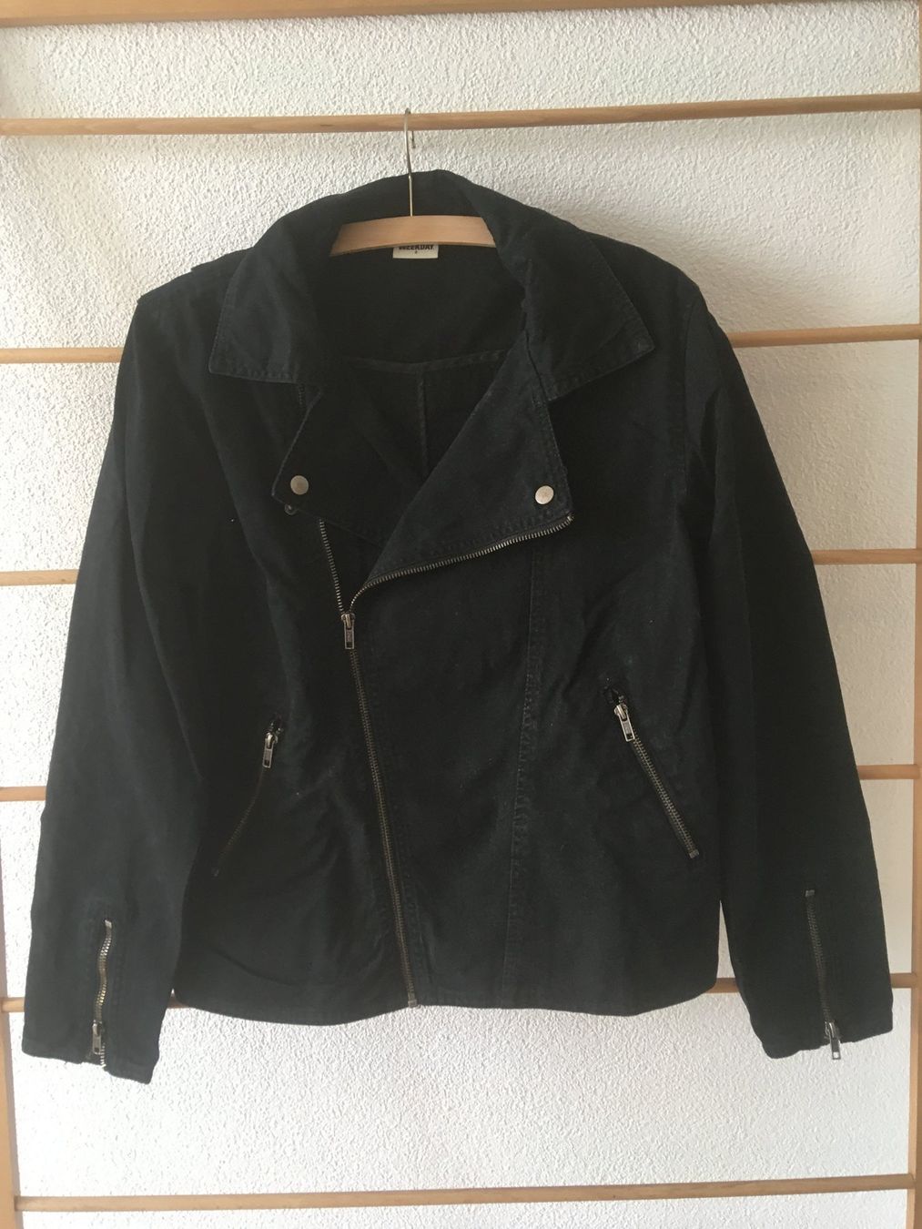 Weekday Giacche: Bikerjacke Weekday – Usato da Bern venduto da Leer.gut