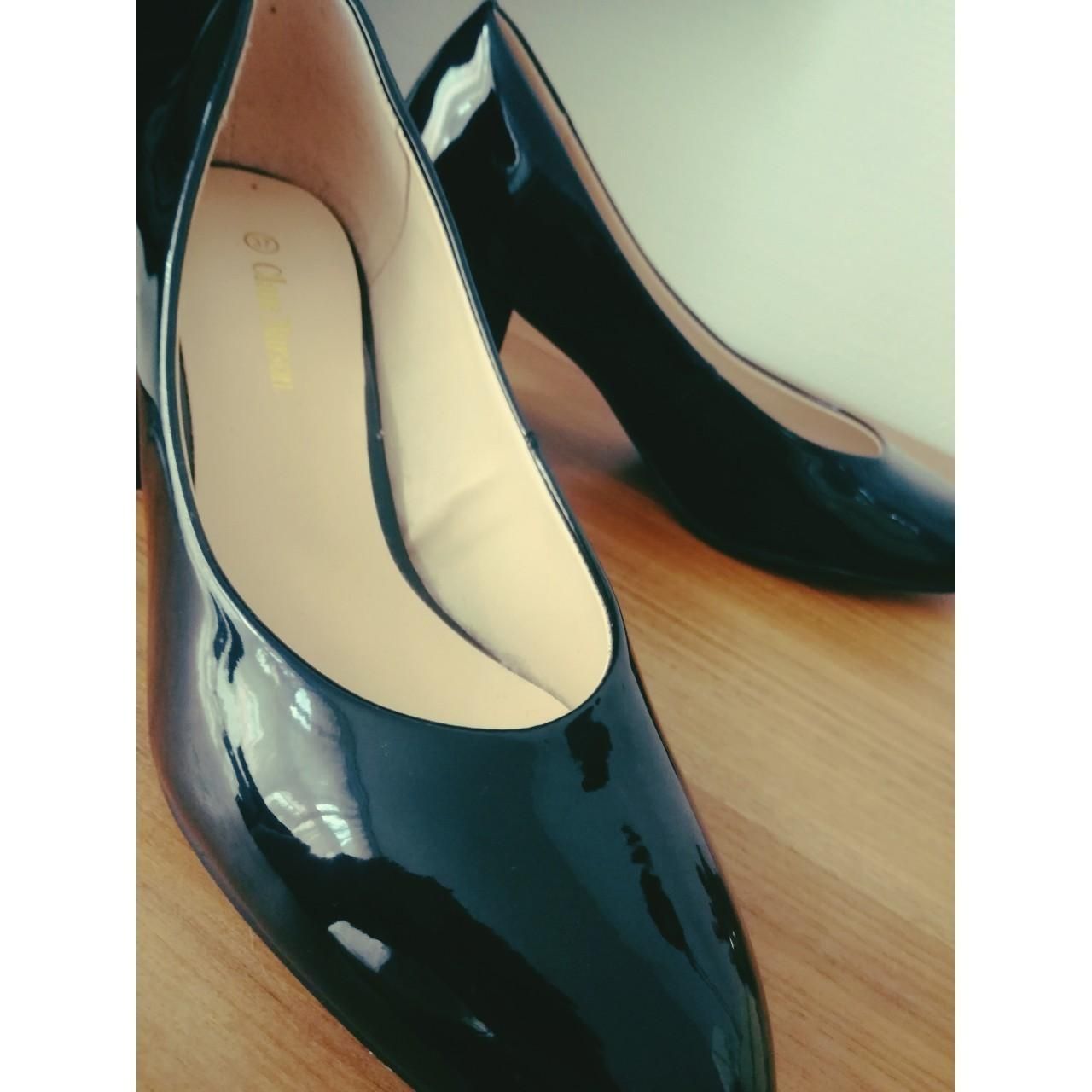 Scarpe da donna: schwarze, klassische Pumps – Usato da St. Gallen venduto da jbu_ns6v