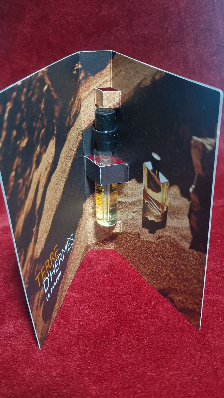 Hermès Parfum & Eau de Toilette: HERMÈS Paris TERRE D'HERMÈS - 2ml - NEU – Neu und originalverpackt aus Zürich von fairplayer_zurich 1