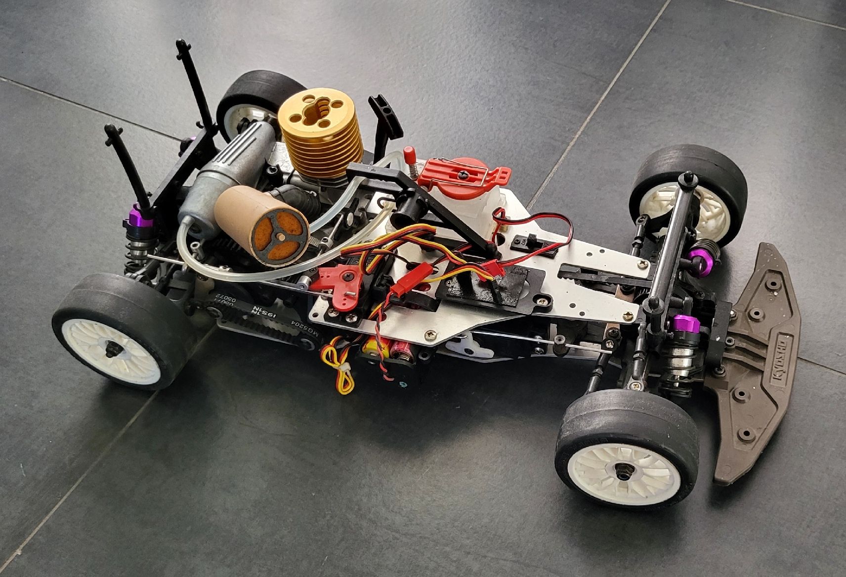Kyosho Modellismo RC: KYOSHO 1/10 FORD ESKORT – Usato da islikon venduto da mir_8cbw 3