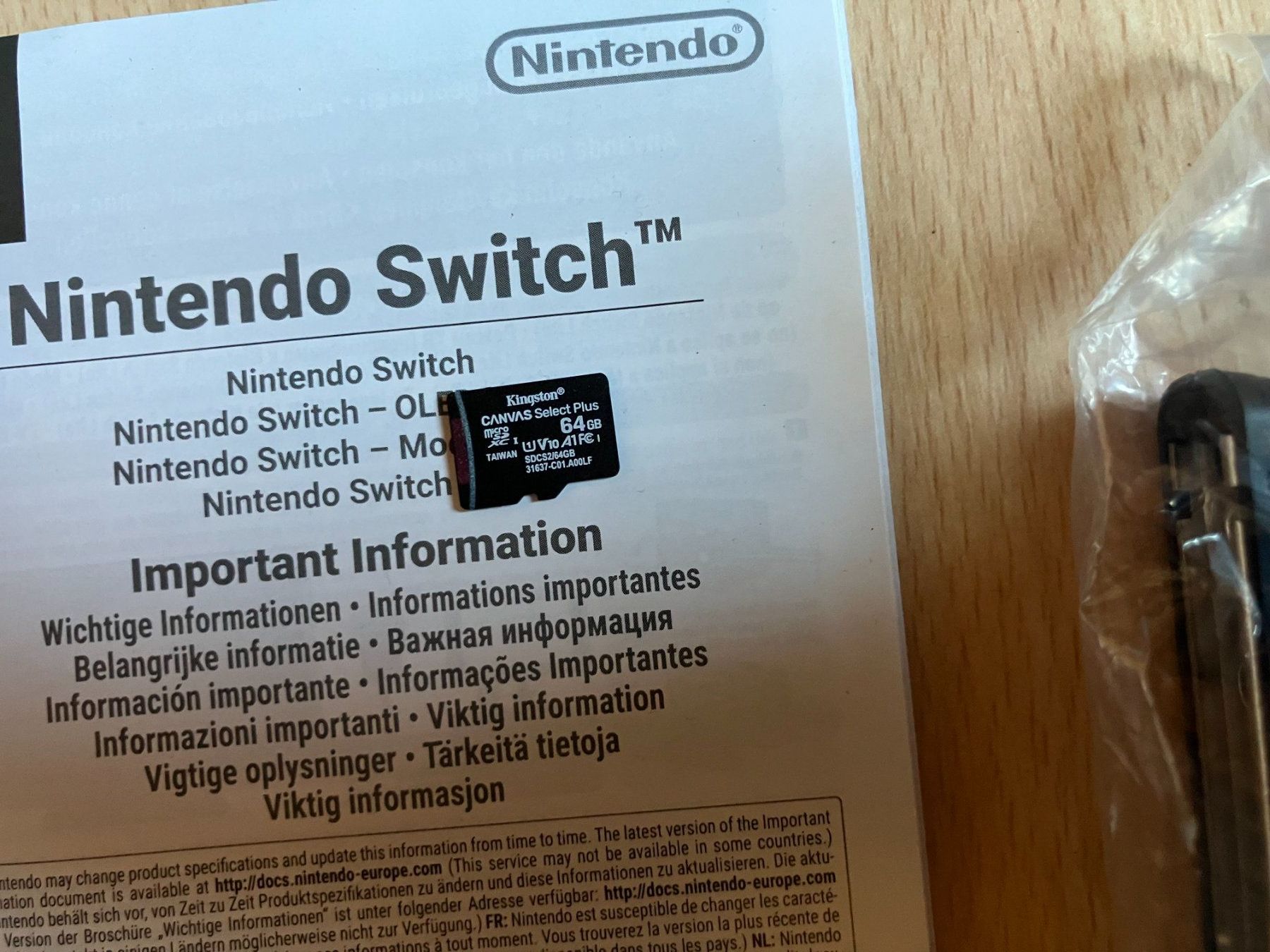 Nintendo Console: Switch konsole + Mario kart 8 mit Streckenpass – Usato da St.ursen venduto da Thorsten21 3