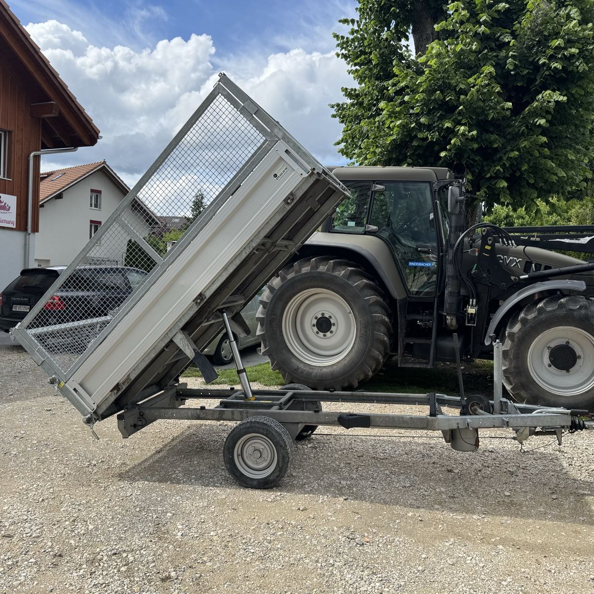 Camions-bennes: Autoanhänger Kipper  – D'occasion à Täuffelen par florian6310