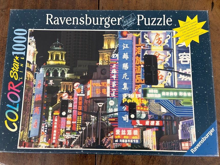 Ravensburger Puzzle 1000 Teile – Leuchtreklame In Shanghai – Städte-Panorama Im XXL-Format