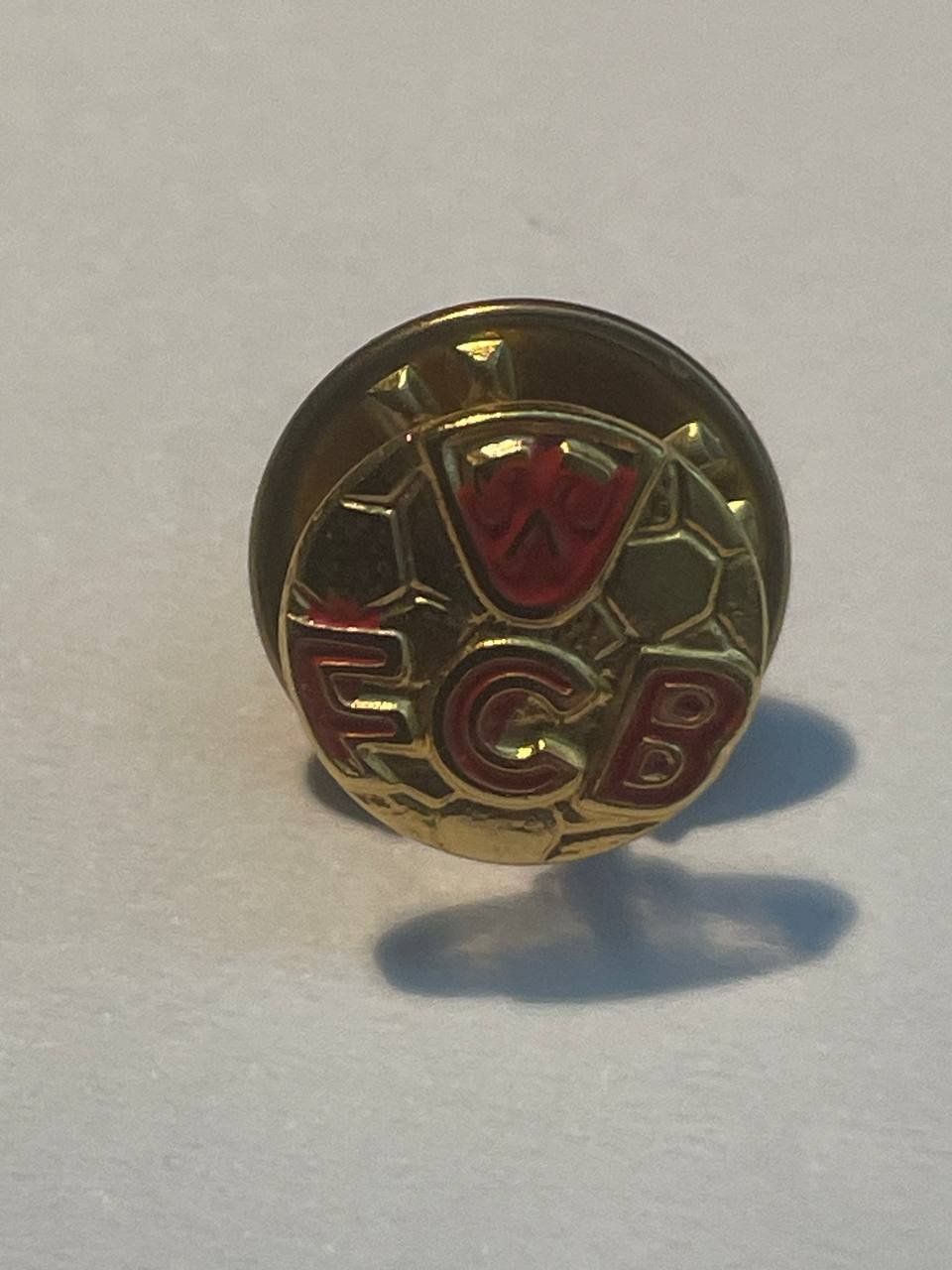 Plaketten & Abzeichen: 43. Pin FC Biel – Gebraucht aus Luzern von Irek 1