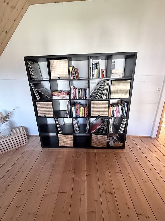 Scaffali: Ikea Kallax – Usato da St. Gallen venduto da Patryk3