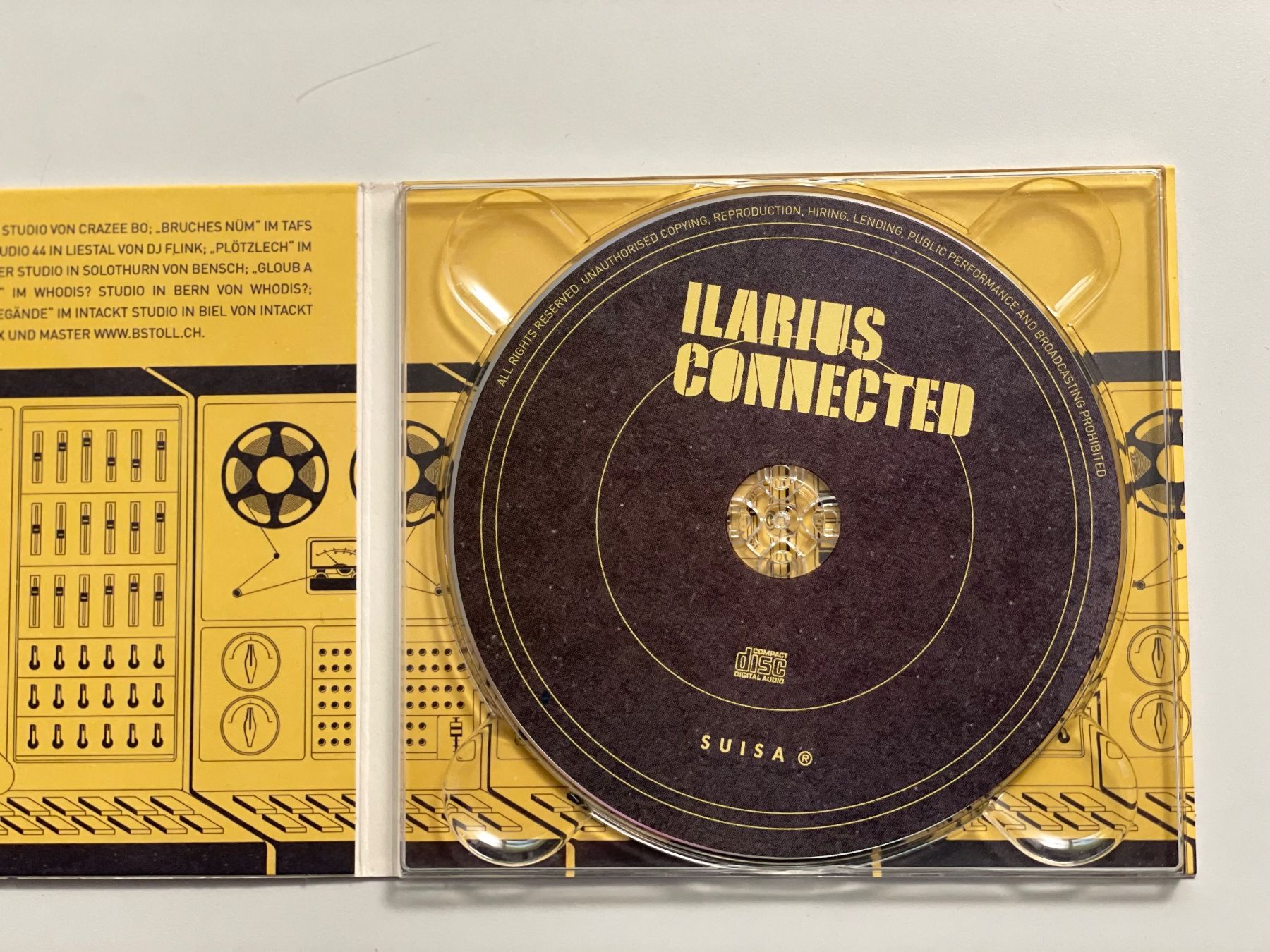 CD: Ilarius - Connected – Usato da Muri b. Bern venduto da AdidasCollector 2