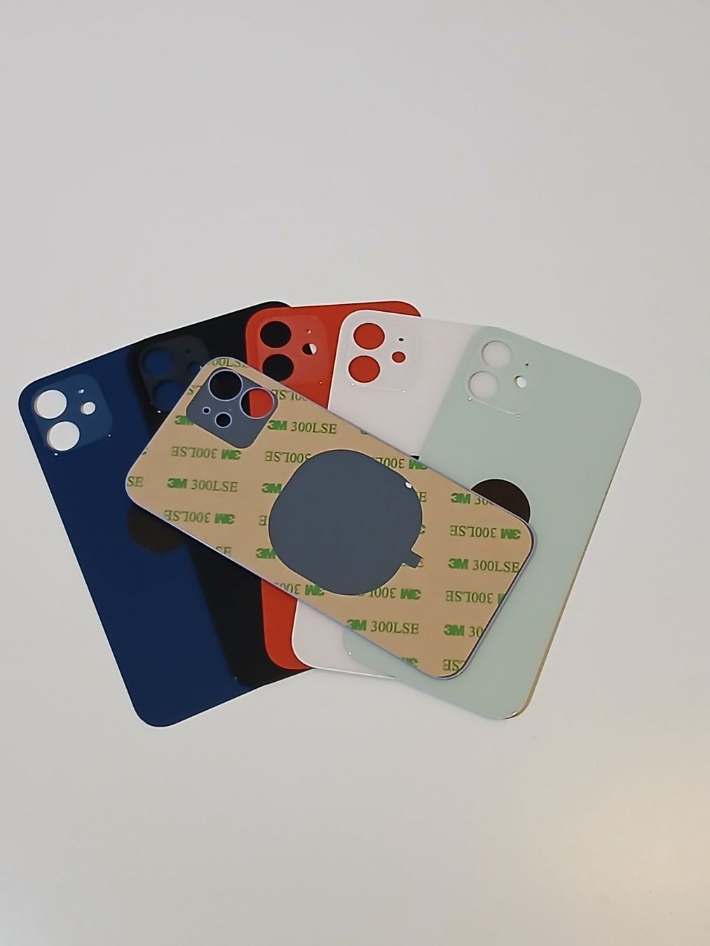 Apple Cover & Protezioni schermo: Coque arrière Iphone 12 – Nuovo e nell'imballaggio originale da Leukerbad venduto da wor_sf98 1