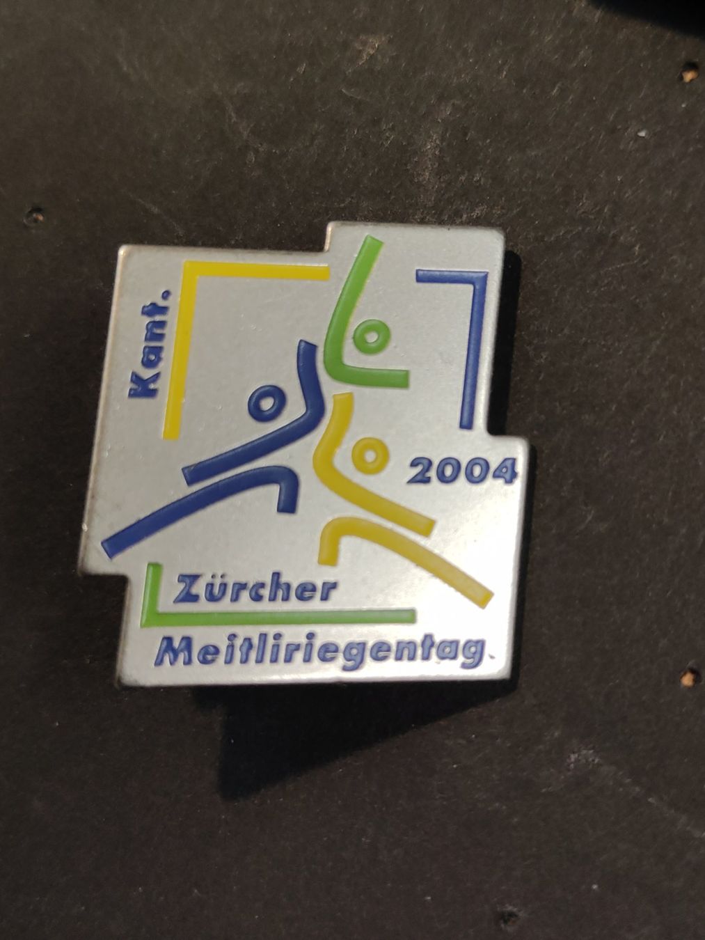 Placchette & Badge: 3 Pins - Mädchenriegetag ZH – Usato da Dürnten venduto da 999999 2