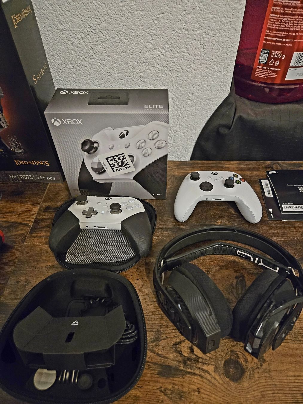 Microsoft Konsolen: Xbox serie S + Accessoires – Gebraucht aus Courtemaîche von D.B29 1