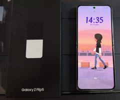 Samsung galaxy z flip 5 cream de 512gb 