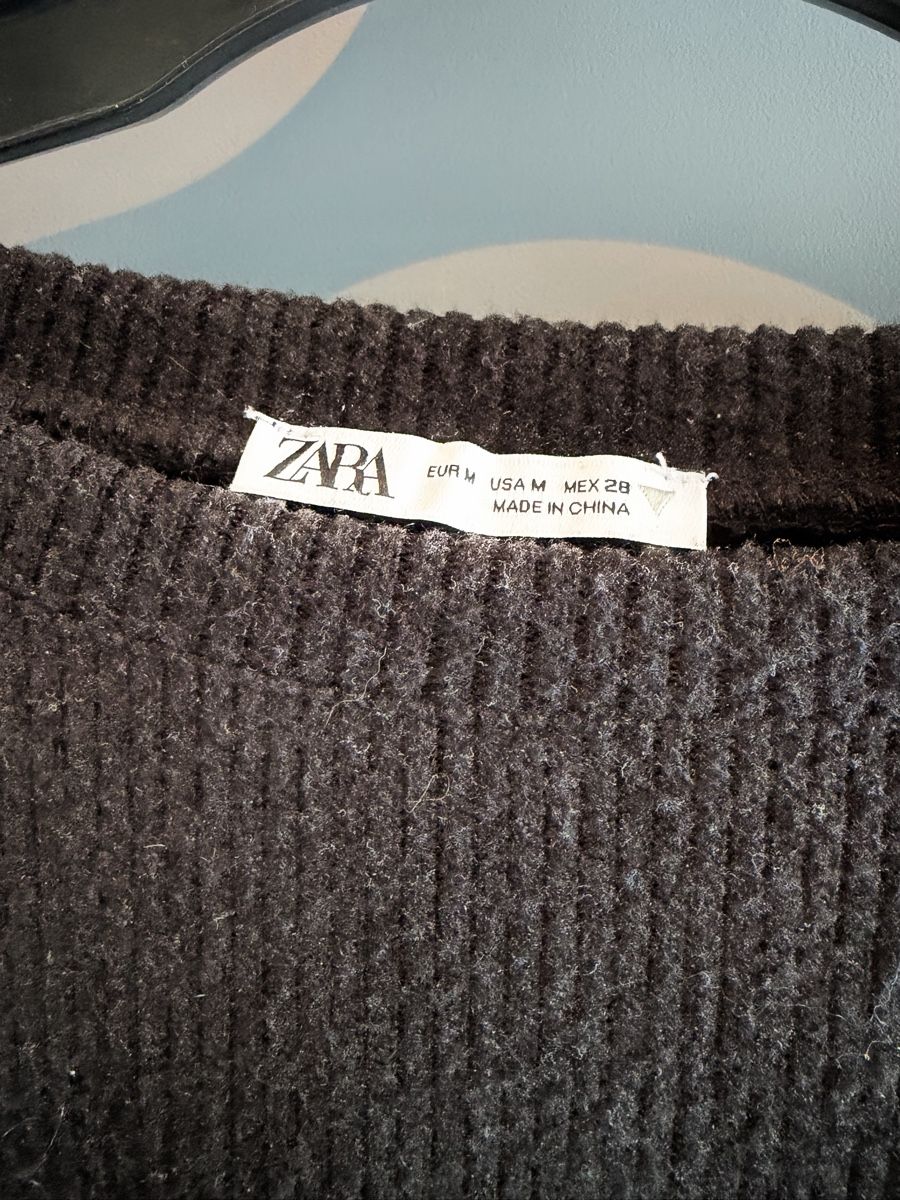 Zara Pullover & Sweatshirts: Pull Femme Zara Noir Taille M Strass – Gebraucht aus Champlan von Ger77 1