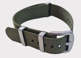 NATO Strap  Armband 20 mm Farbe oliv 6695