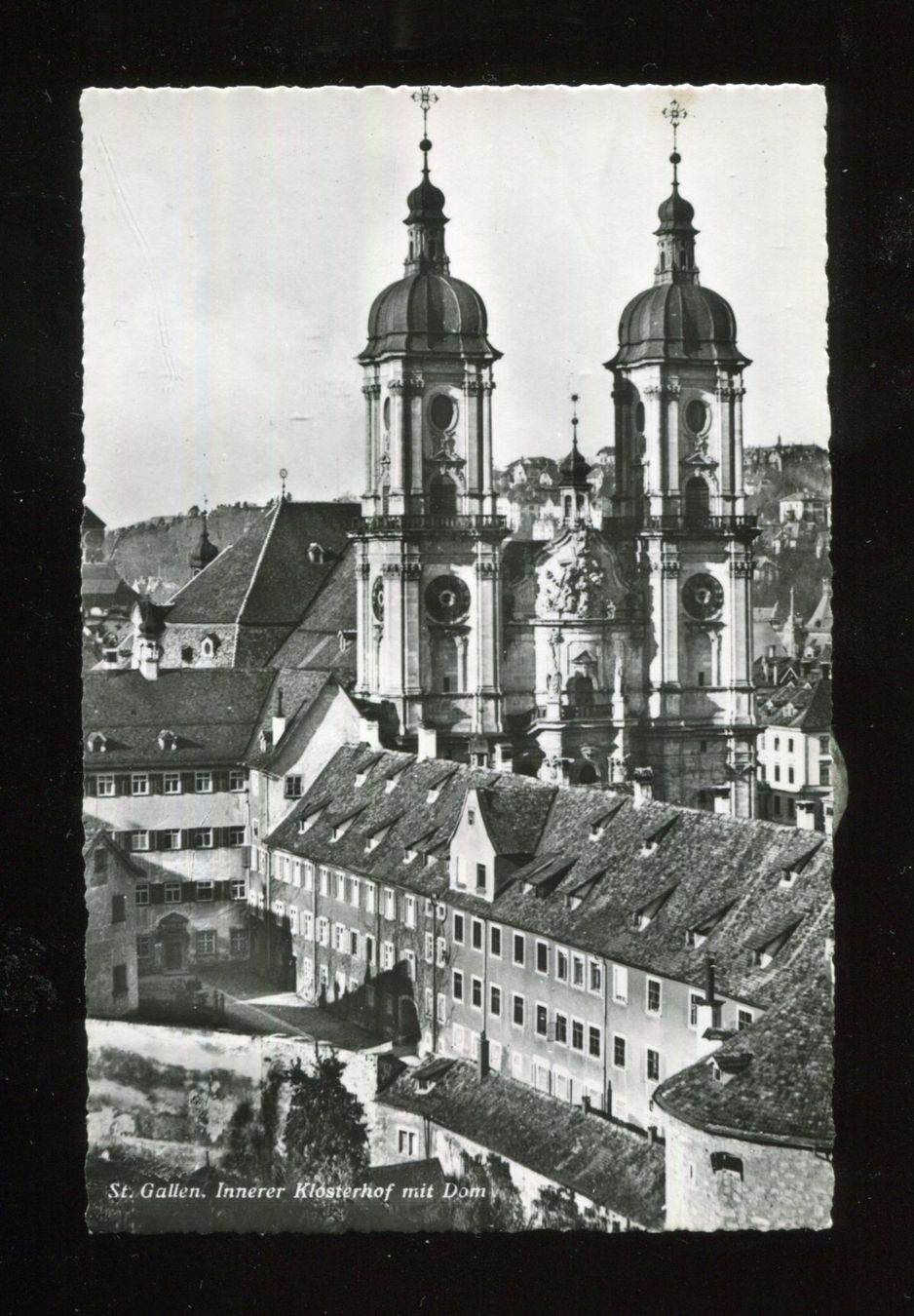 Cartes postales: St. Gallen, Innerer Klosterhof mit Dom – D'occasion à Aarau par Elmaar41