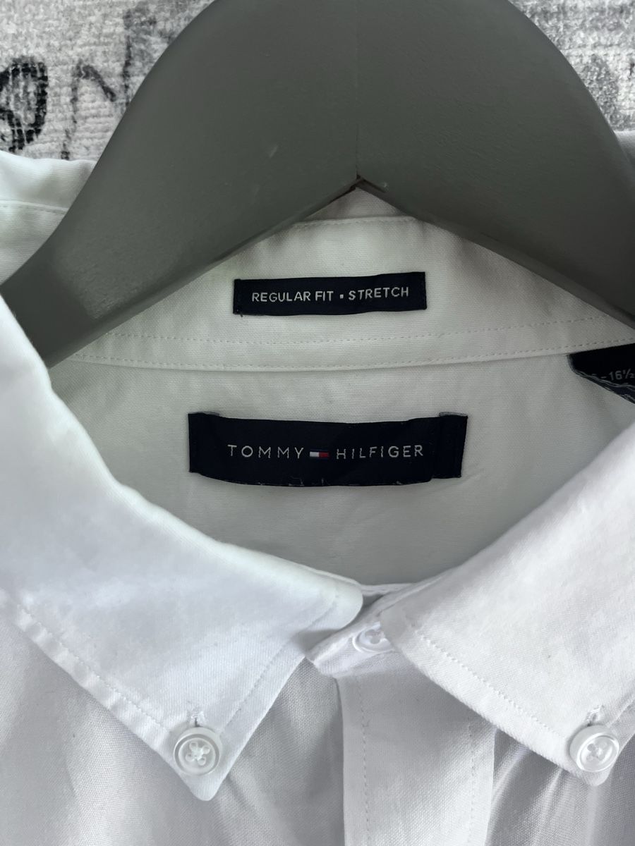 Tommy Hilfiger Camicie: Weisses Tommy Hilfiger Hemd – Usato da Gossau SG venduto da viv_6cy2 3
