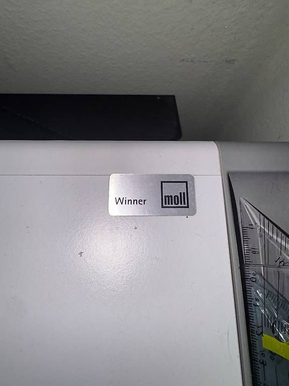 Moll Bureaux: Moll Winner – D'occasion à Dübendorf par fuerloescher 4
