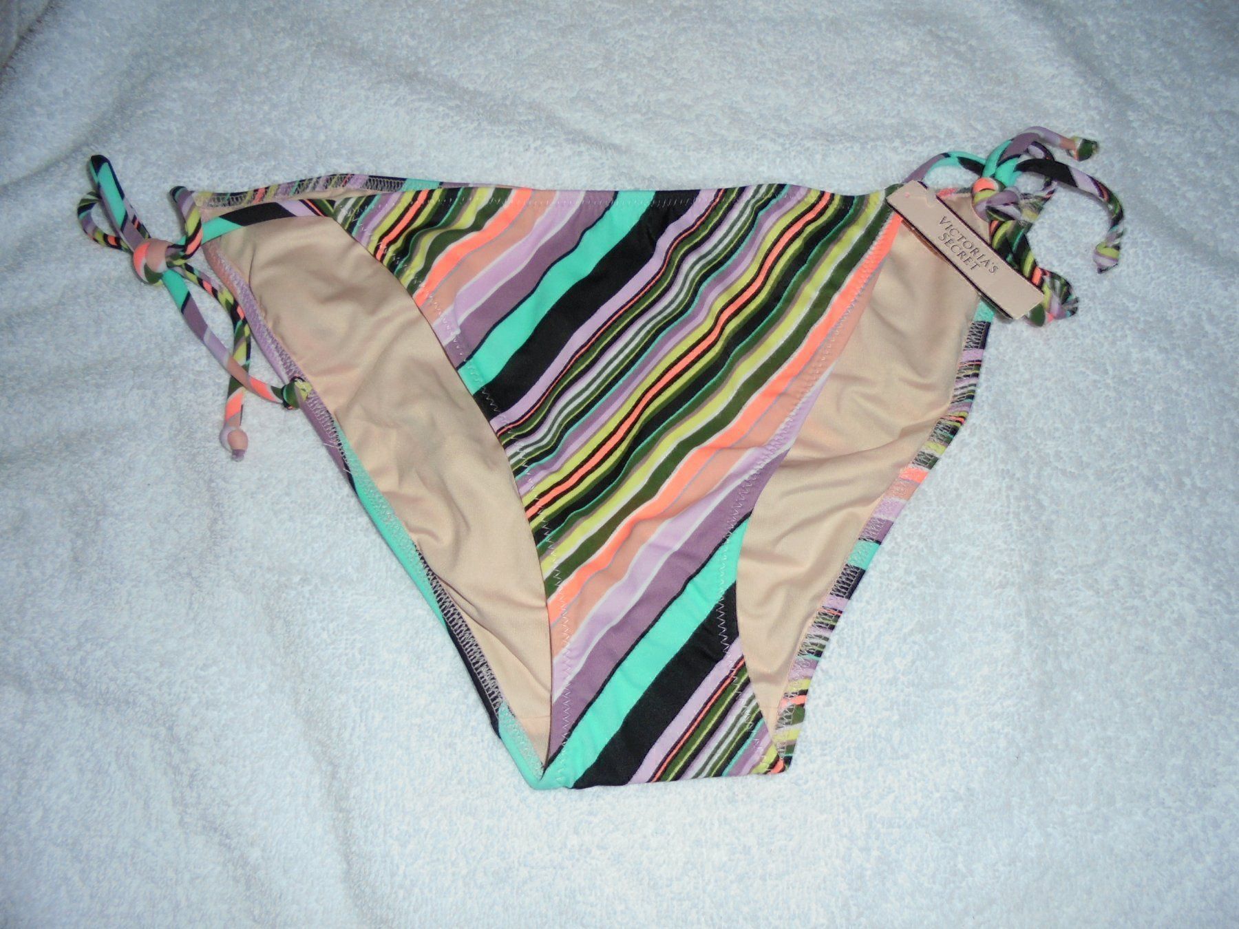 Victoria's Secret Badekleider & Bikinis: VICTORIA'S SECRET BIKINI GR. M / 75 B – Neu und originalverpackt aus Aarau Rohr von PinkSchwein 6