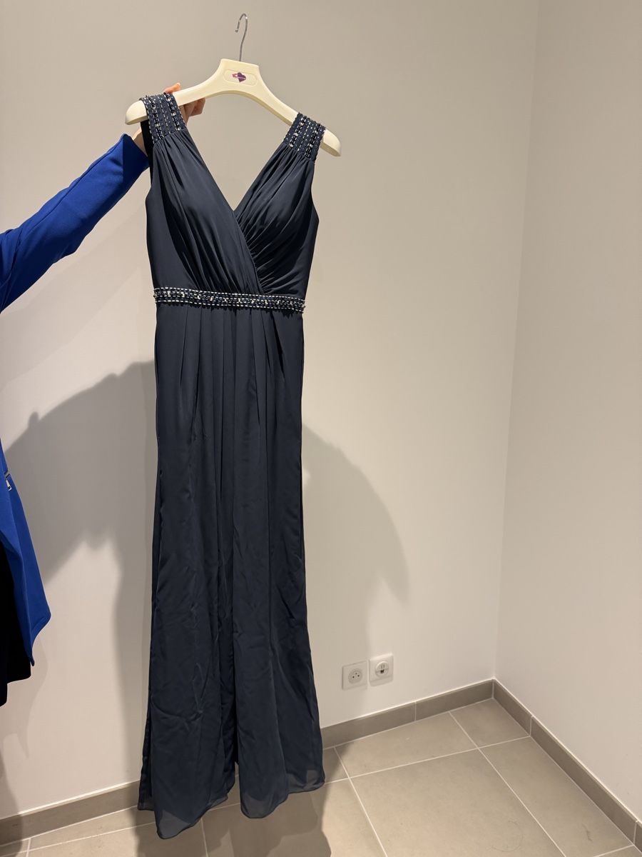 Vestiti: Wedding dress – Nuovo (secondo la descrizione) da Châtelaine venduto da ric_7f2t