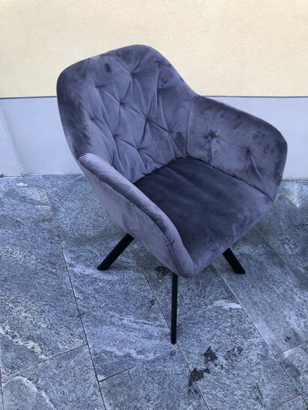 Poltrone: 2 Poltroncine imbottite – Usato da Rivera venduto da lor_p69f 4