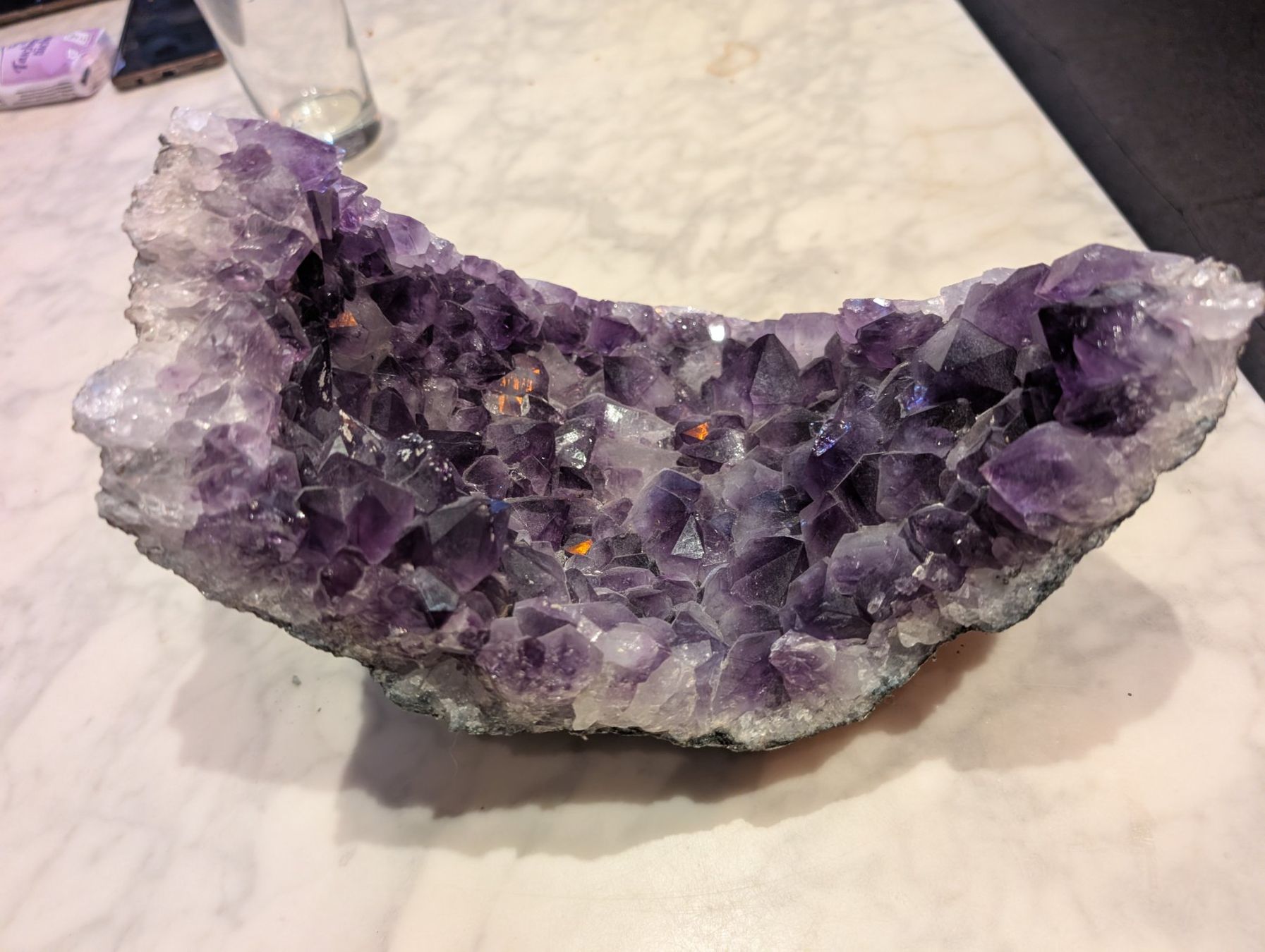 Minerali & Pietre curative: Sehr grosser Amethyst – Usato da Besenbüren venduto da ram_z8pp 1