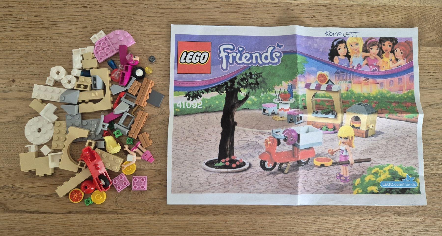 Lego Kit di costruzioni: LEGO SET: 1x Creator, 4x Friends – Usato da Menzingen venduto da bostit69 1