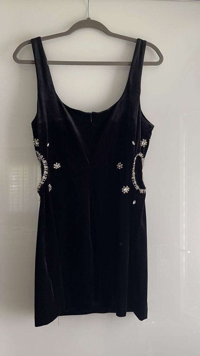 Zara Robes: Zara Samtkleid Schwarz – Neuf (Voir description) à Lausen par sim_hgp6 3