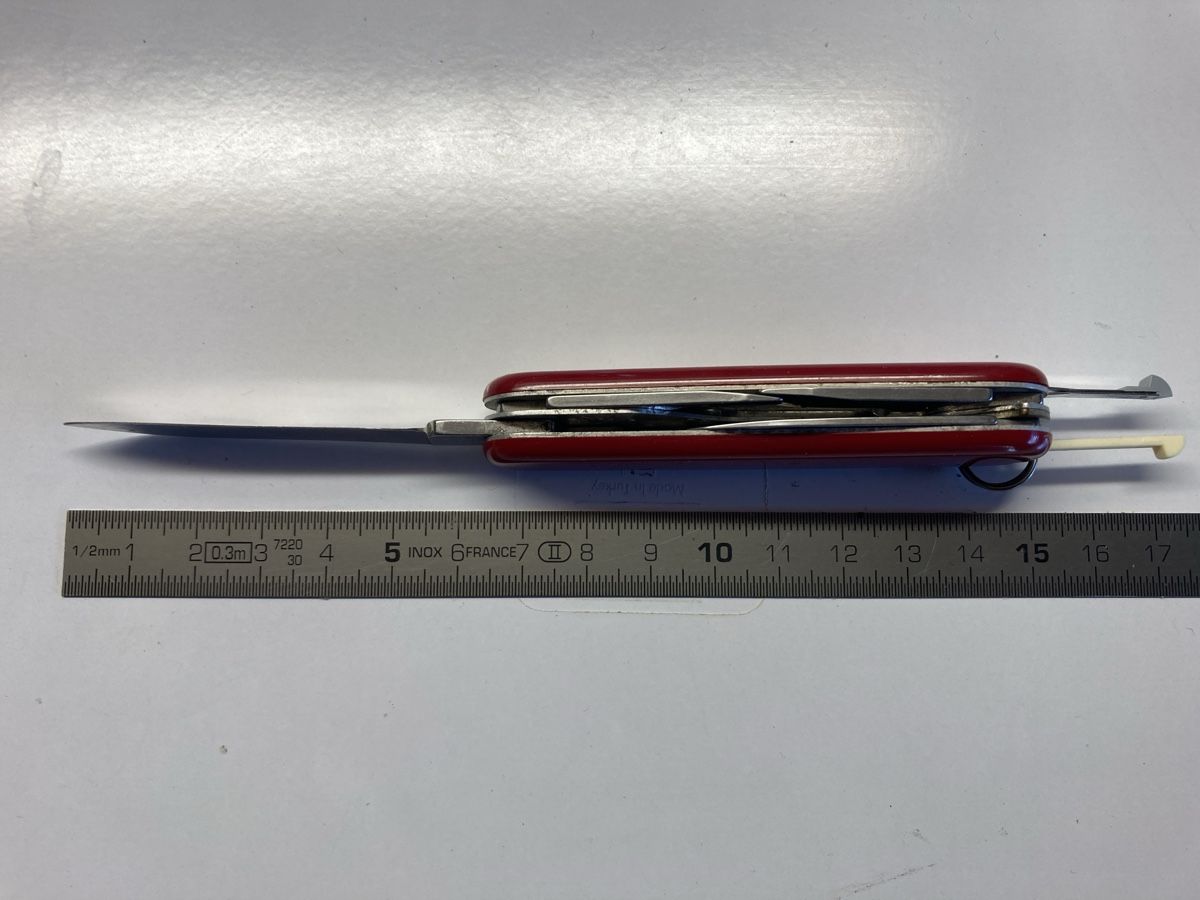 Victorinox Couteaux de poche: Sackmesser – D'occasion à Krauchthal par colligio 2