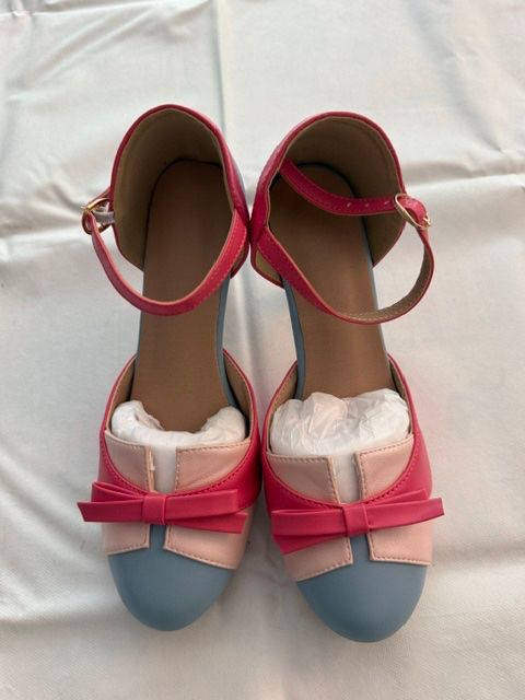 Damenschuhe: Sandalen – Neu (gemäss Beschreibung) aus Wettingen von Spitfire8c 1