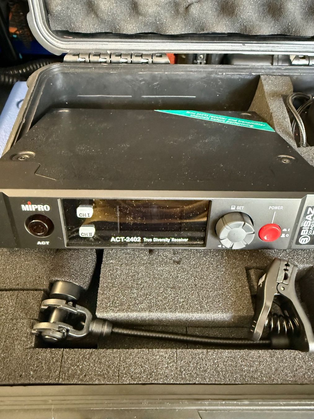 MIPRO Microfoni: Mipro ACT2402 2 Kanal Funkset mit Plug Sendern – Usato da Tann venduto da faderman 2