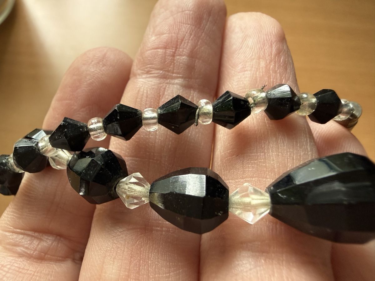 Ketten: Art Déco Halskette: Schwarze Glasperlen – Gebraucht aus Lamone von LaCantinaMagica 5