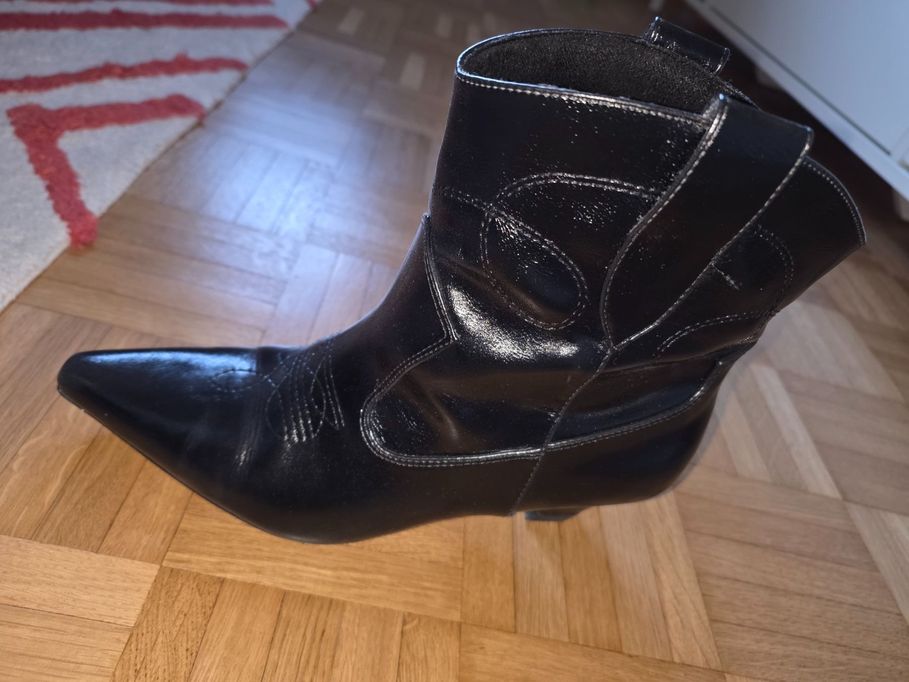 Scarpe da donna: Bottines Femme – Usato da Genève venduto da car_2wpt 1