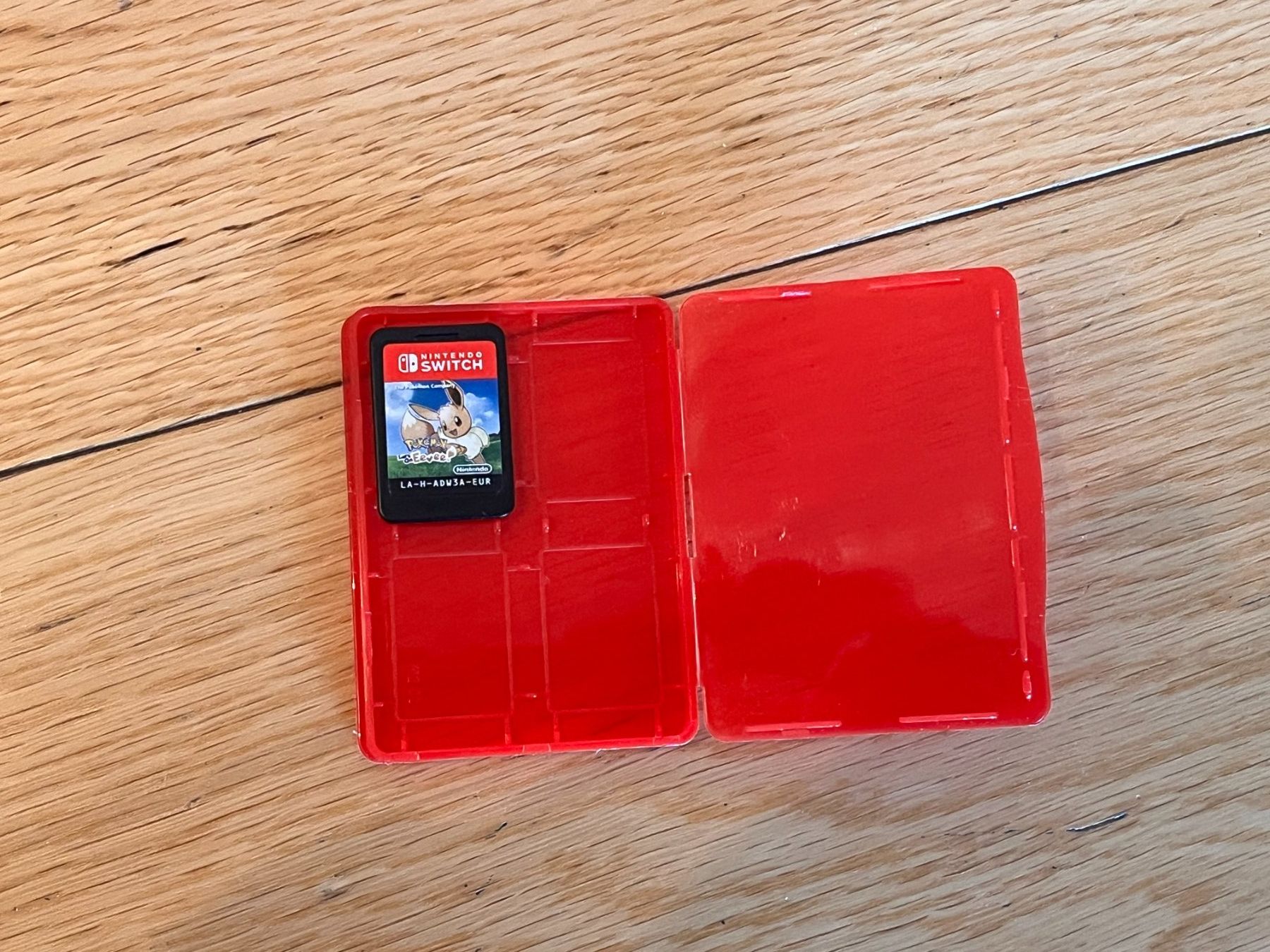 Nintendo Custodie protettive: Custodia per Nintendo Switch + Cavo originale - ottimo stato – Nuovo (secondo la descrizione) da Montagnola venduto da ciain67 4