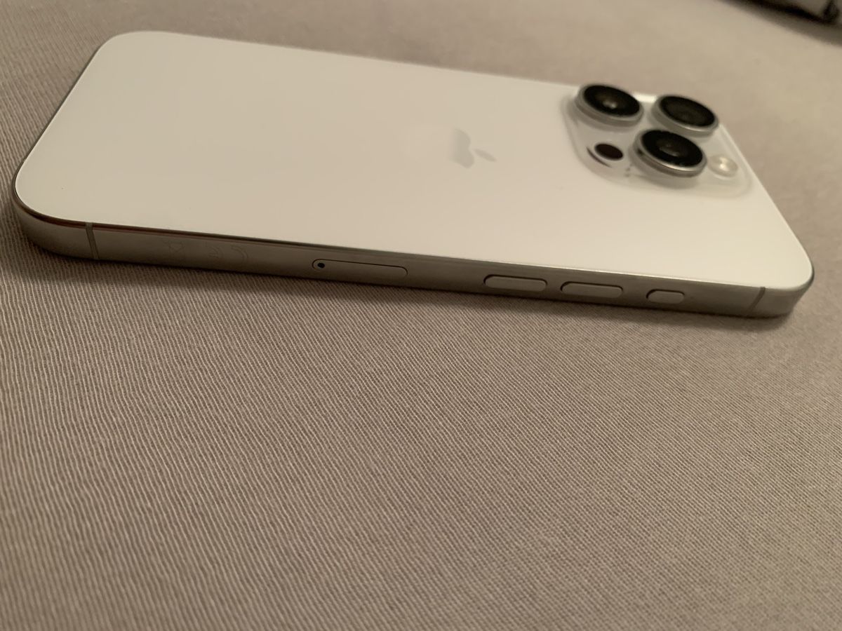 Apple Telefoni cellulari / Smartphones: Iphone 16 pro 128gb white – Usato da Liestal venduto da Francesco65_ 4