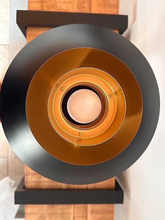 Lampade: Lampada da tavolo molto bella e particolare  – Nuovo e nell'imballaggio originale da Muzzano venduto da guf_ydd6 3