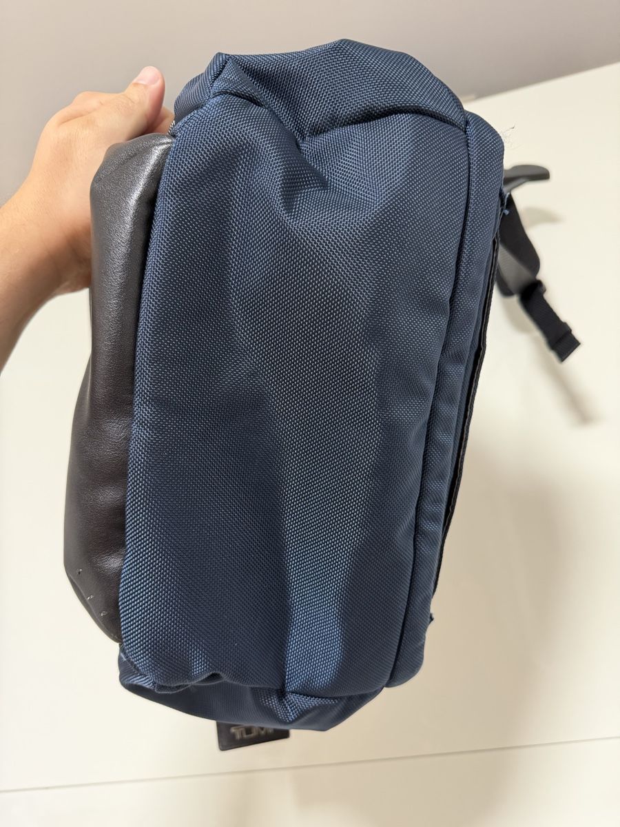 Tumi Rucksäcke: Rucksack Tumi blau Leder Details  – Gebraucht aus Niederbipp von yar_tf6f 3