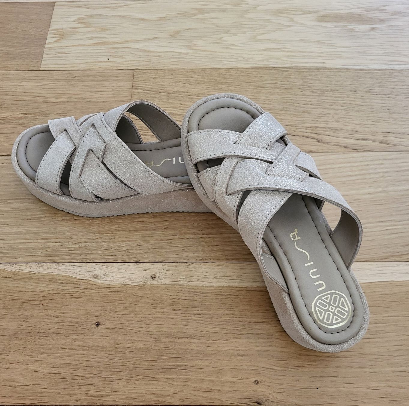 Unisa Scarpe da donna: Mules Unisa "Baby Metal" – Nuovo e nell'imballaggio originale da Lausanne venduto da lam_qsc7 1