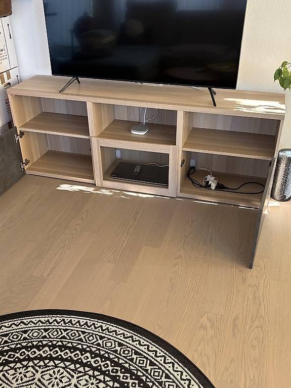 Ikea Meubles TV: TV Möbel Bestå – D'occasion à Lausen par mirdreii 2