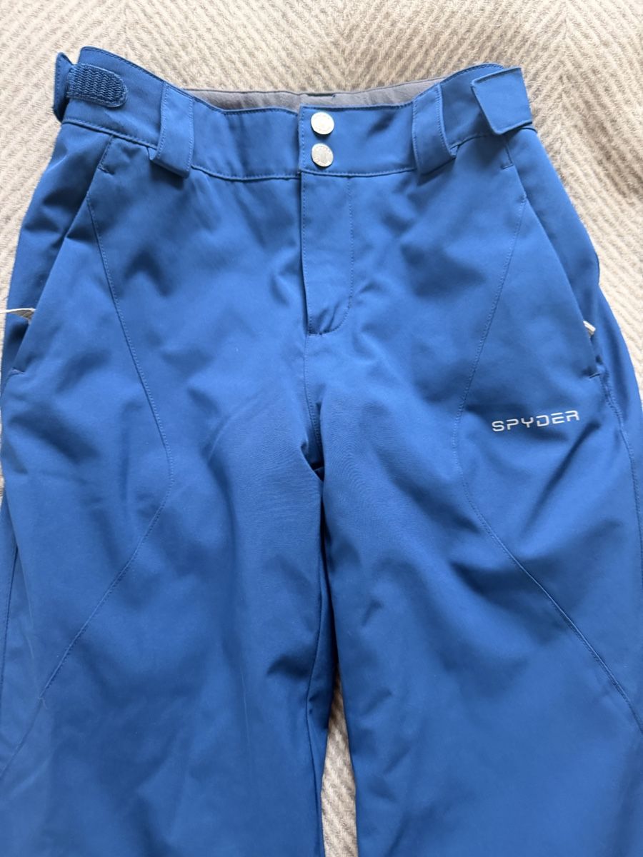 Spyder Pantaloni: Spyder ski pants, blue. Size 12. Practically new condition. – Nuovo (secondo la descrizione) da Männedorf venduto da iza04 2