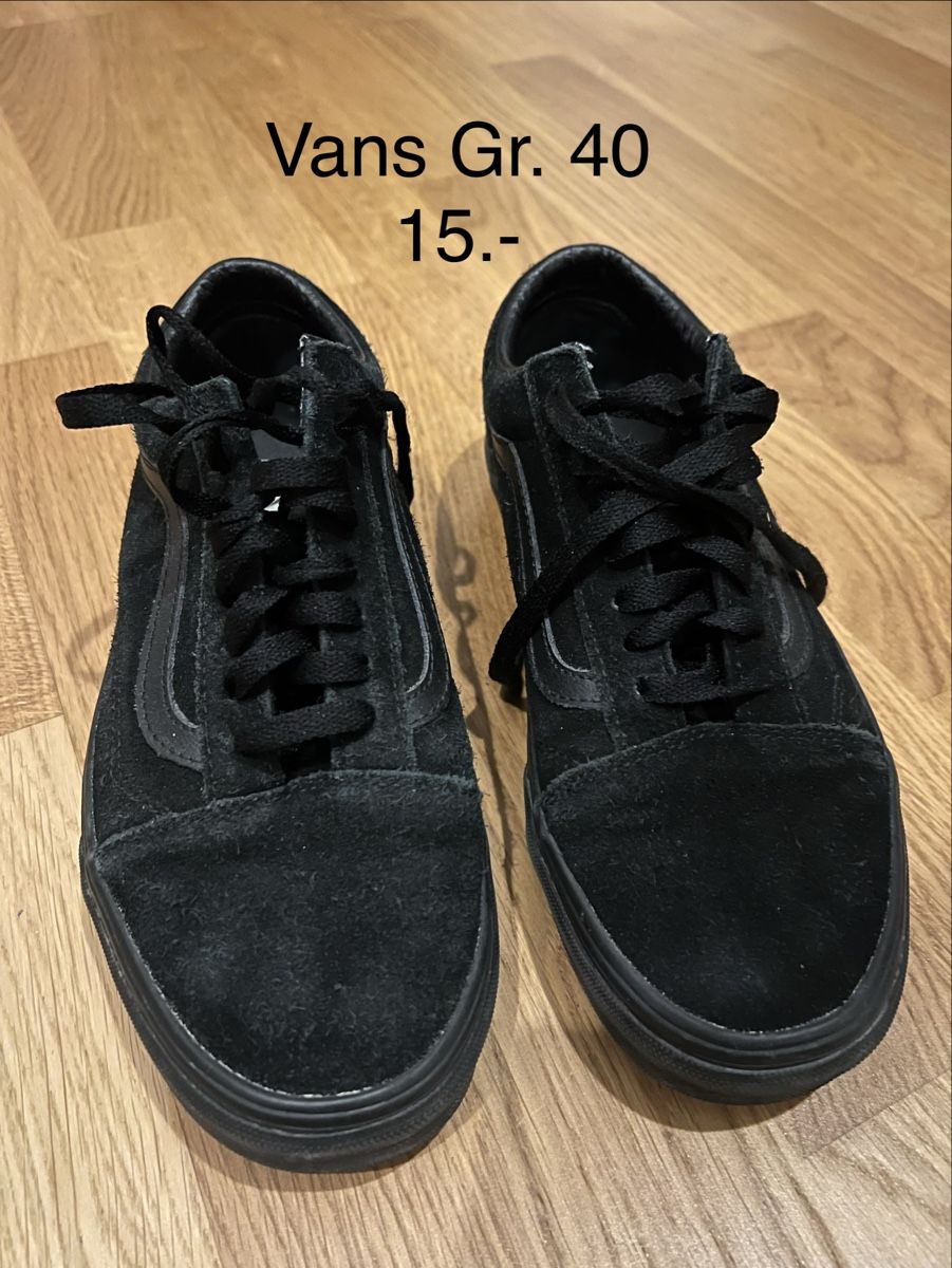 Vans Scarpe da uomo: Vans Grösse 40 – Usato da Teufen AR venduto da tuborg19