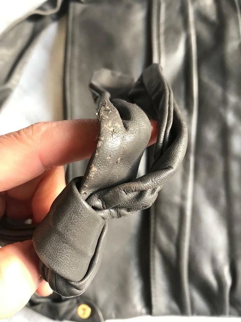 Sacs femmes: Vintage Grey Leather Bag / 80s design – D'occasion à Zürich par lils01 2