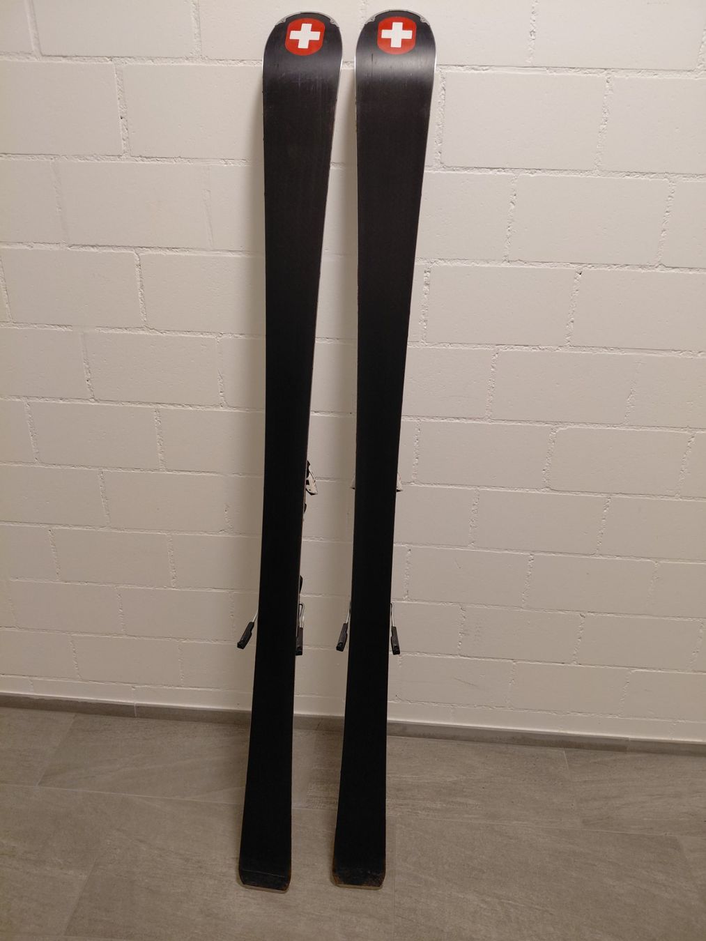 Stöckli Sci: Stöckli Laser SC Ski 156 cm gebraucht – Usato da Uerikon venduto da Keel2 1